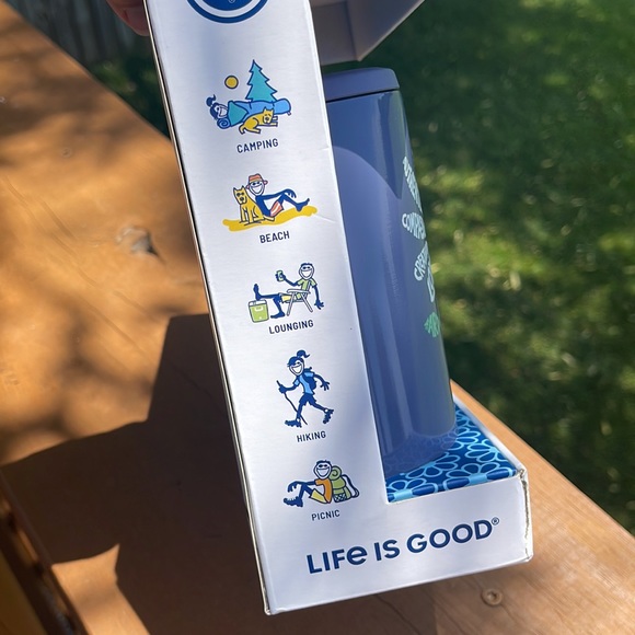 Life is Good 2-Pack Slim Can Coolers Purple Daisy Design The Art of Optimism - Picture 9 of 9